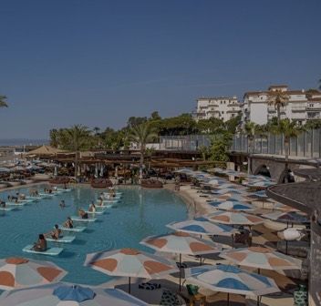 Marbella Table: luxury table bookings