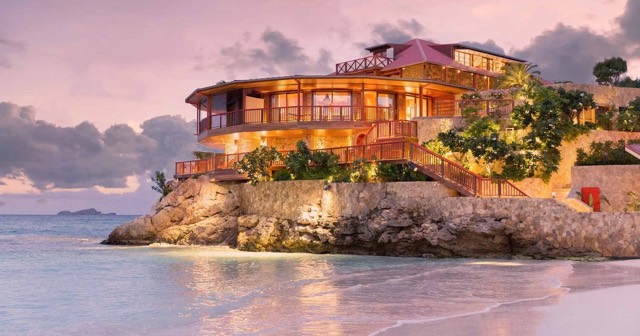 St Barth Table: luxury table bookings